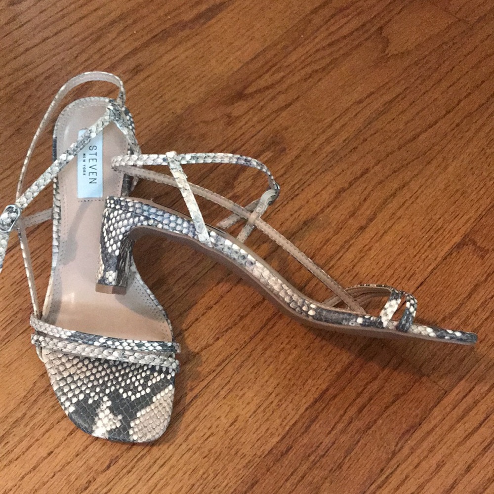 Snake print embossed sandals